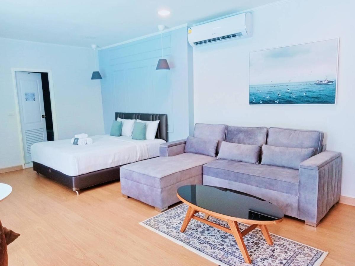 La Riva Boutique Hotel Kamphaeng Phet Ngoại thất bức ảnh