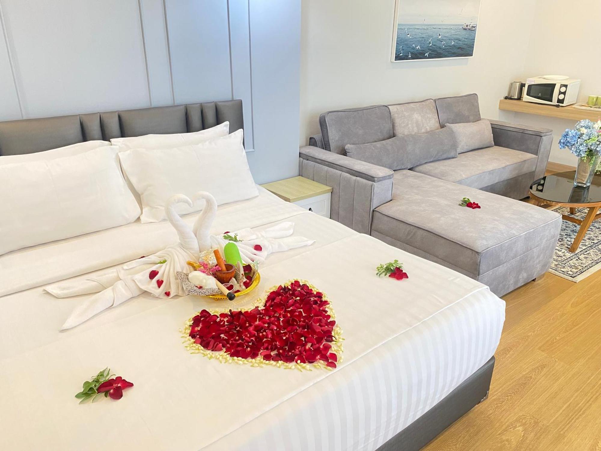 La Riva Boutique Hotel Kamphaeng Phet Ngoại thất bức ảnh