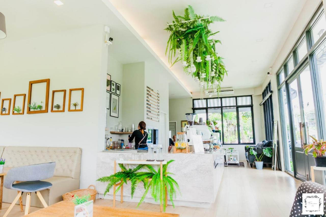 La Riva Boutique Hotel Kamphaeng Phet Ngoại thất bức ảnh